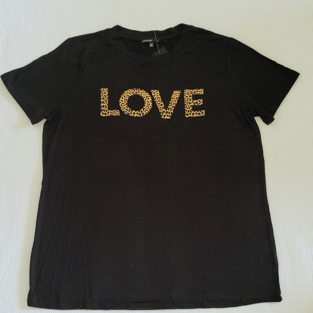 Le Rouge Leopard🐆 "LOVE"❤ Tee